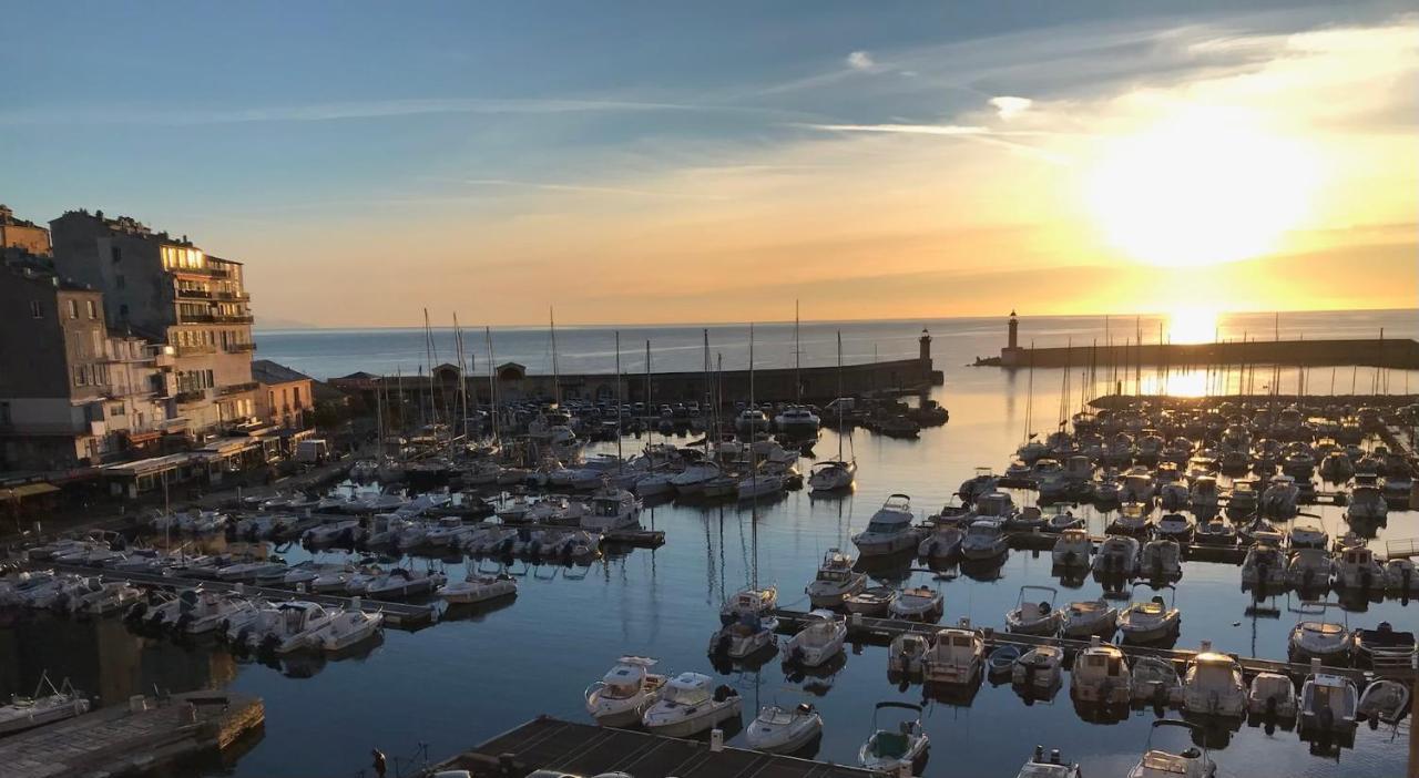Sognu Di Matteu - Bel Appartement Entierement Climatise - Vue Mer, Vieux Port Bastia Exterior foto
